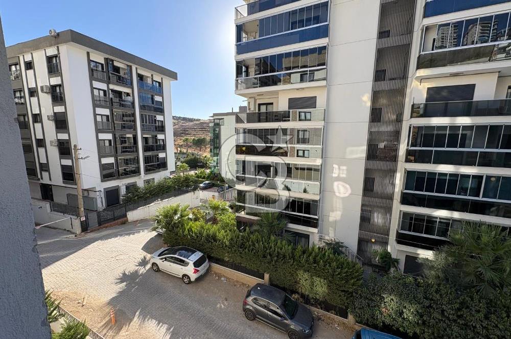 BAYRAKLI KÖRFEZ MAH SATILIK MEMUR KİRACILI 2+1 DAİRE 