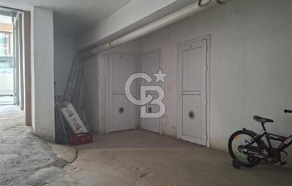 KARŞIYAKA ŞEMİKLER'DE ASANSÖRLÜ, OTOPARKLI, EBEVEYN BANYOLU 3+1
