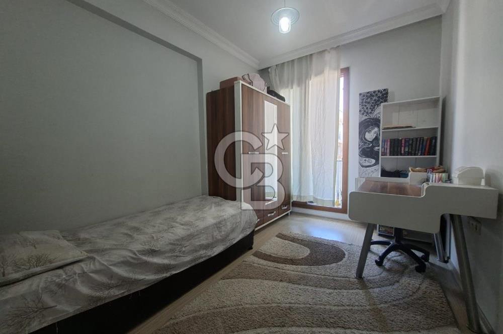 KARŞIYAKA ŞEMİKLER'DE ASANSÖRLÜ, OTOPARKLI, EBEVEYN BANYOLU 3+1