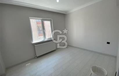 Şeker Mahallesi'nde Yenilenmiş 2+1 Kiralık Daire, 100m² 