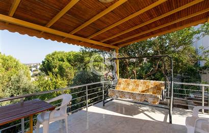 Yenifoça Donatkent'te Satılık 3+1 Deniz Manzaralı Müstakil Villa