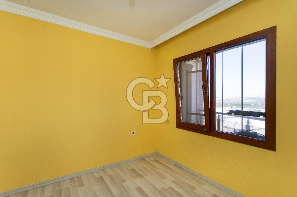 Foça Bağarası Kazım Dirik Mah. Satılık 2+1 Daire
