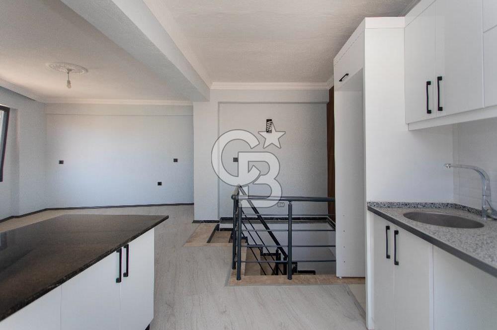 Foça Bağarası Kazım Dirik Mah. Satılık 2+1 Dubleks Daire