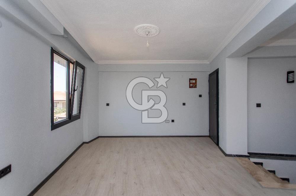 Foça Bağarası Kazım Dirik Mah. Satılık 2+1 Dubleks Daire