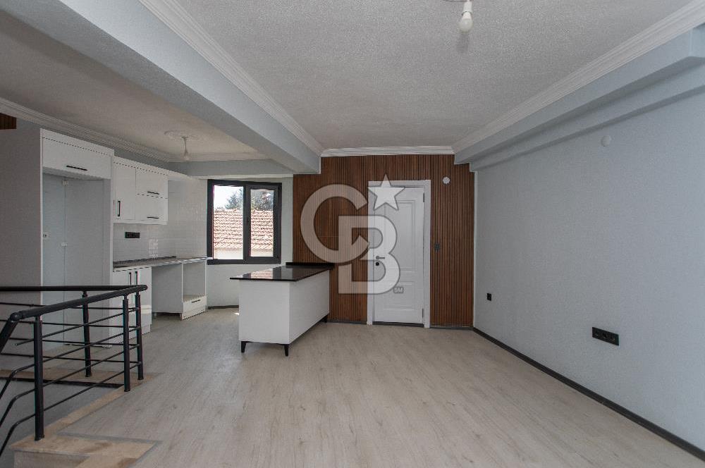 Foça Bağarası Kazım Dirik Mah. Satılık 2+1 Dubleks Daire