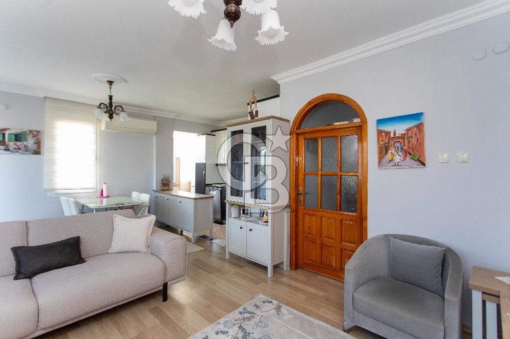 Foça Atatürk Mah. Satılık 2+1 Ara Kat Daire