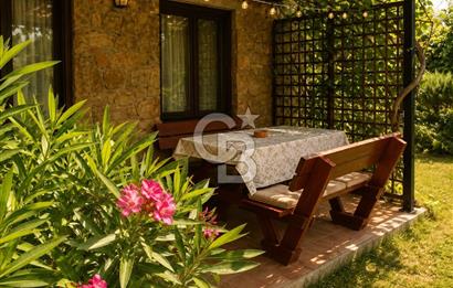 Çanakkale / Eceabatta doğanın içerisinde 10 odalı pansiyon / apart