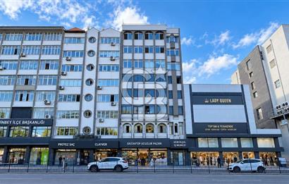 ŞAHİNBEY HÜRRİYET CADDESİNDE KOMPLE SATILIK İŞ MERKEZİ