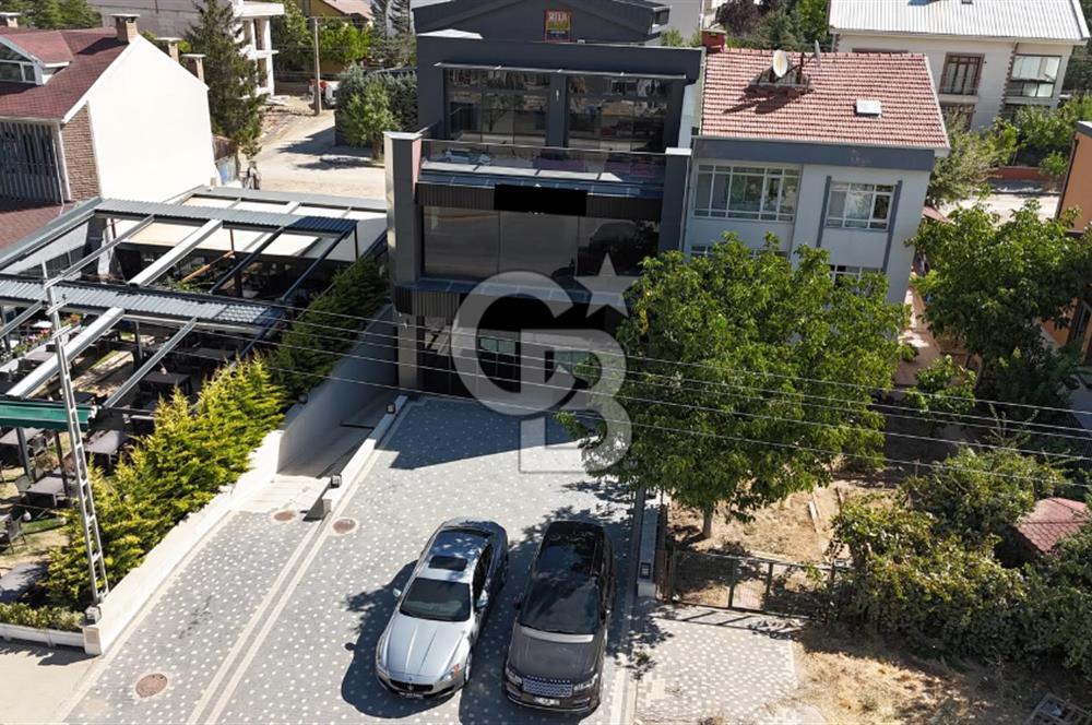 İNCEK BUL. BAĞLAR CADDE CEPHELİ 550 m² FULL YAPILI SATILIK BİNA
