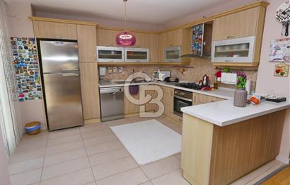 Urla Zeytinalanı Doğa Manzaralı Müstakil Triplek Villa!