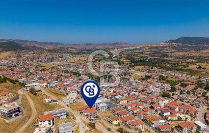 Foça Bağarası Kazım Dirik Mah. Satılık 2+1 Daire