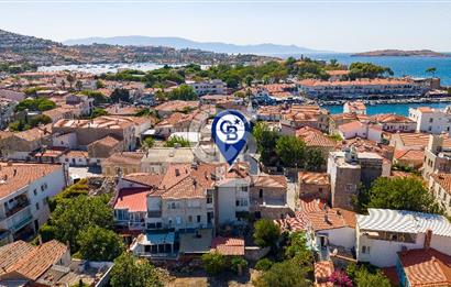 Foça Fevzipaşa Mah. Çarşı İçerisinde Satılık 2+1 Daire