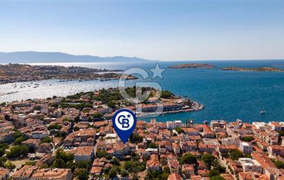 Foça Fevzipaşa Mah. Çarşı İçerisinde Satılık 2+1 Daire