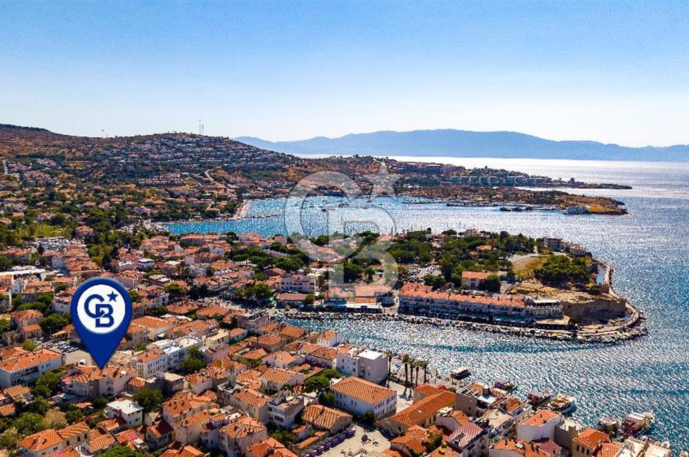 Foça Fevzipaşa Mah. Çarşı İçerisinde Satılık 2+1 Daire