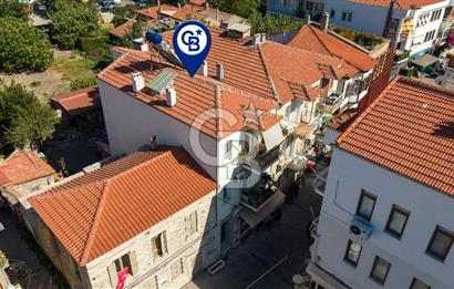 Foça Fevzipaşa Mah. Çarşı İçerisinde Satılık 2+1 Daire