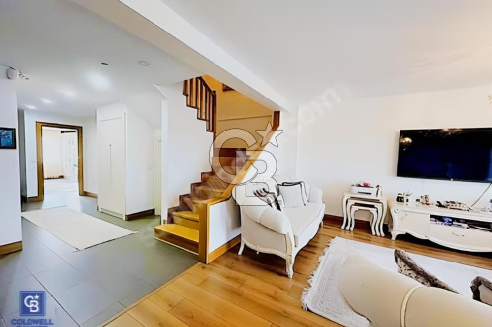 Göktürk Site İçinde Bakımlı Dubleks Daire