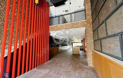 Teras Park Avm'de Cadde Üstü Kiralık Dükkan