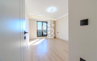 BAYRAMPAŞA BİRLİK LİFE 61.5 SATILIK 2+1 DAİRE BÜYÜK TİP ÖN CEPHE