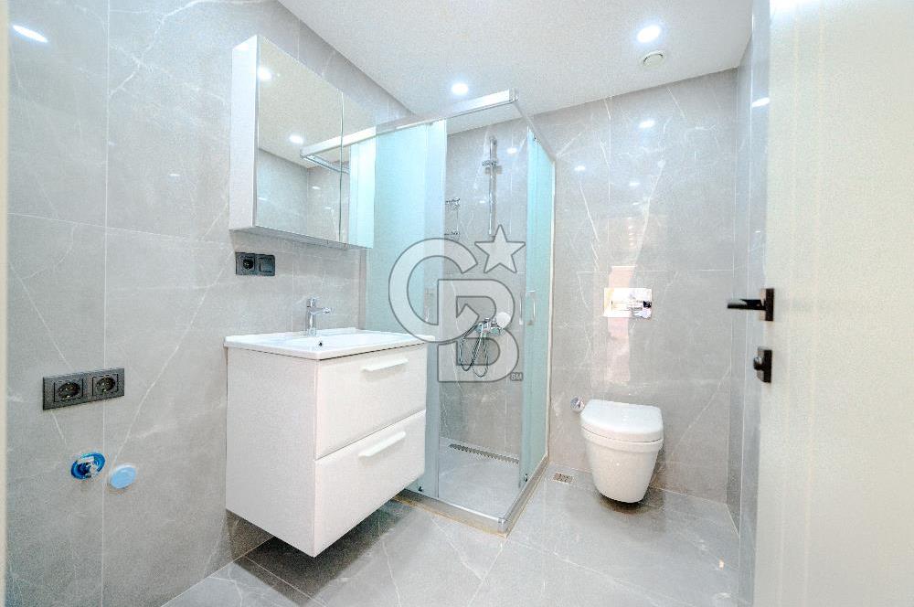 BAYRAMPAŞA BİRLİK LİFE 61.5 SATILIK 2+1 DAİRE BÜYÜK TİP ÖN CEPHE