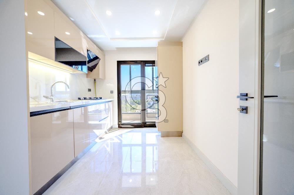 BAYRAMPAŞA BİRLİK LİFE 61.5 SATILIK 2+1 DAİRE BÜYÜK TİP ÖN CEPHE