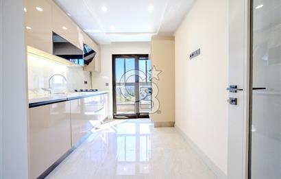 BAYRAMPAŞA BİRLİK LİFE 61.5 SATILIK 2+1 DAİRE BÜYÜK TİP ÖN CEPHE