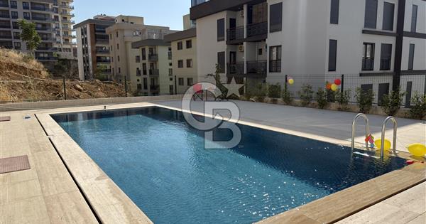 lk Oturan Siz Olun! Havuzlu Sıfır Daire Kapalı Mutfak 3+1 - 371924