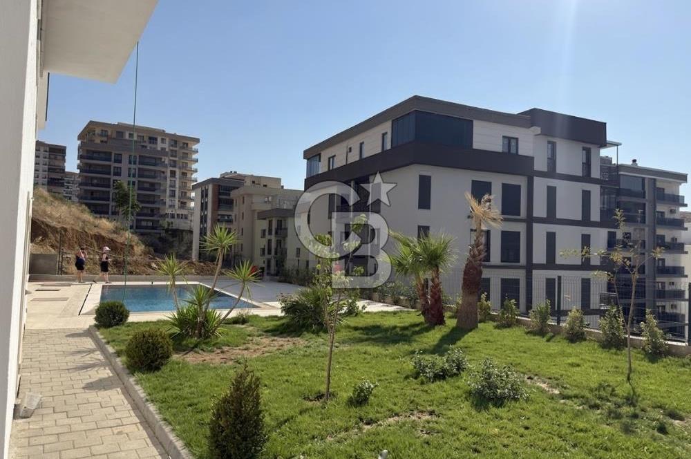lk Oturan Siz Olun! Havuzlu Sıfır Daire Kapalı Mutfak 3+1