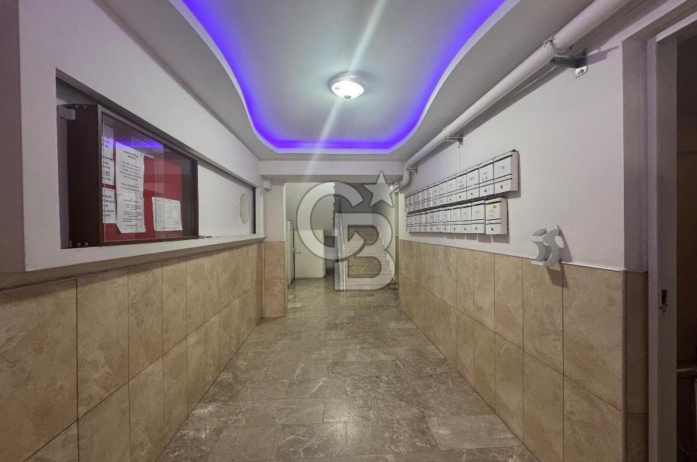 İzmir Karabağlar Esenlik'te Deniz Manzaralı 2+1 Daire