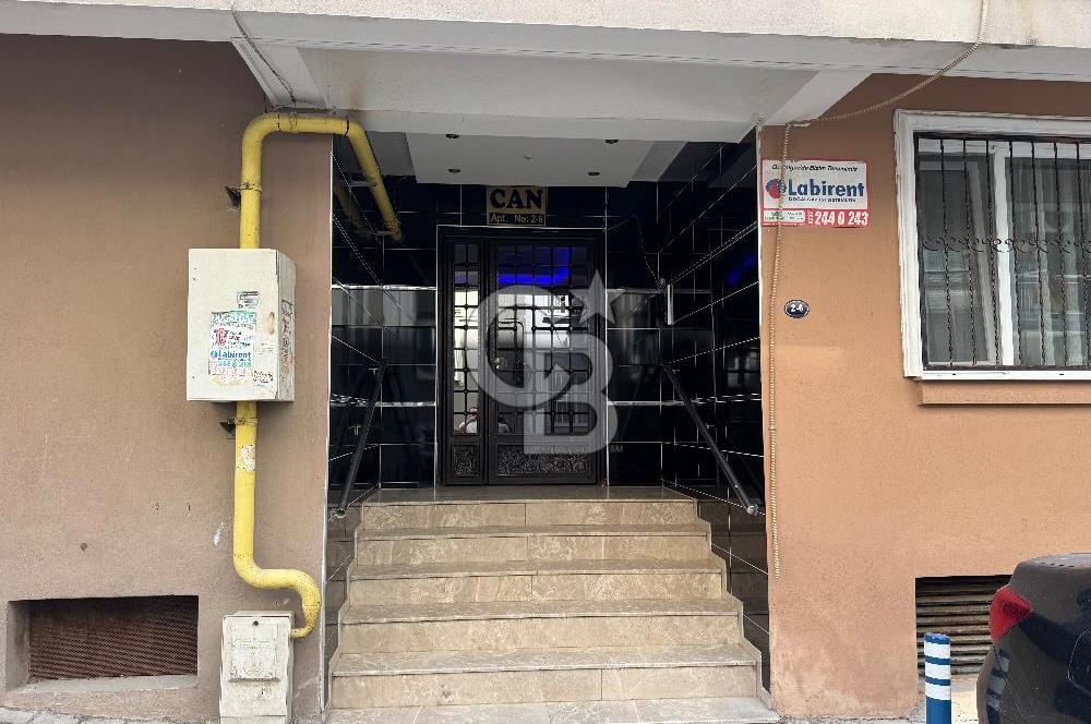 İzmir Karabağlar Esenlik'te Deniz Manzaralı 2+1 Daire