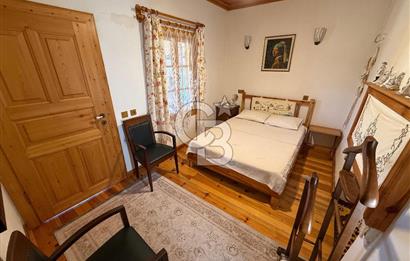 ŞİRİNCEDE 1800' LÜ YILLARDAN KALMA TARİHİ RUM EVİ | BUTİK OTEL