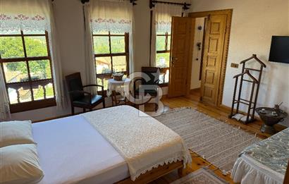ŞİRİNCEDE 1800' LÜ YILLARDAN KALMA TARİHİ RUM EVİ | BUTİK OTEL