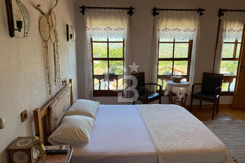 ŞİRİNCEDE 1800' LÜ YILLARDAN KALMA TARİHİ RUM EVİ | BUTİK OTEL