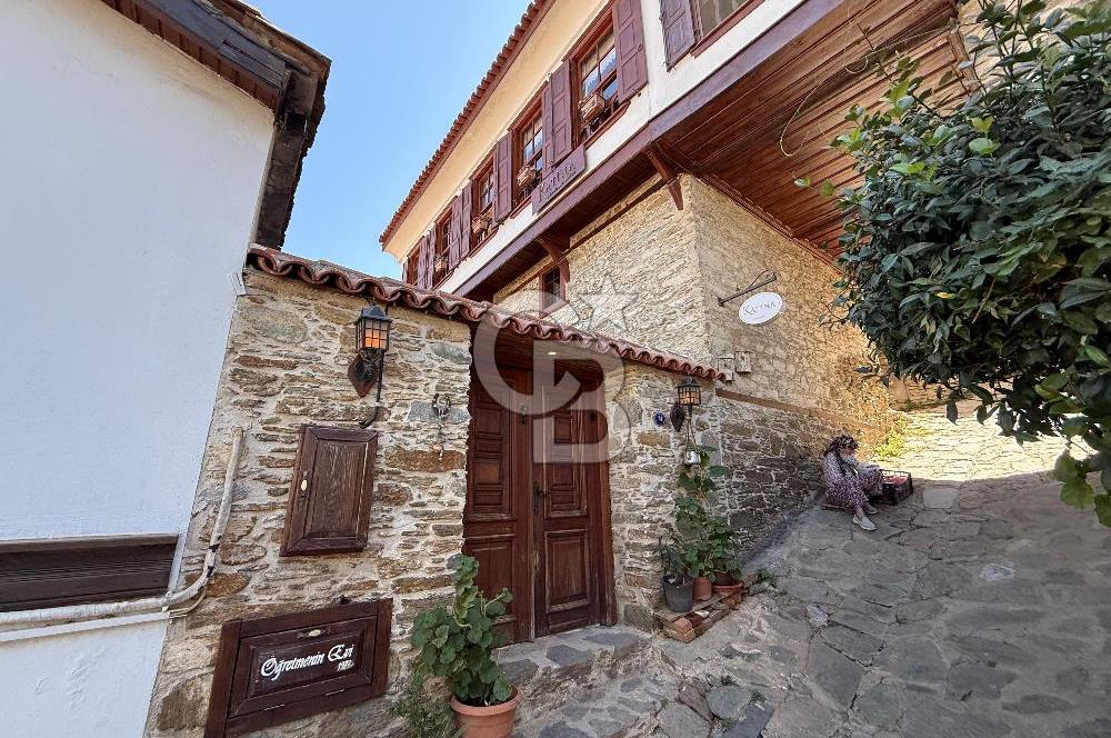 ŞİRİNCEDE 1800' LÜ YILLARDAN KALMA TARİHİ RUM EVİ | BUTİK OTEL
