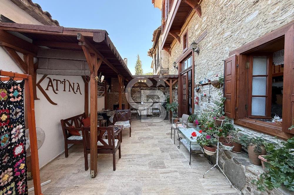 ŞİRİNCEDE 1800' LÜ YILLARDAN KALMA TARİHİ RUM EVİ | BUTİK OTEL