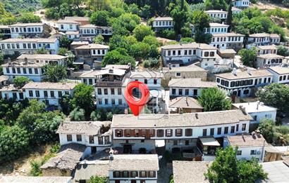 ŞİRİNCEDE 1800' LÜ YILLARDAN KALMA TARİHİ RUM EVİ | BUTİK OTEL