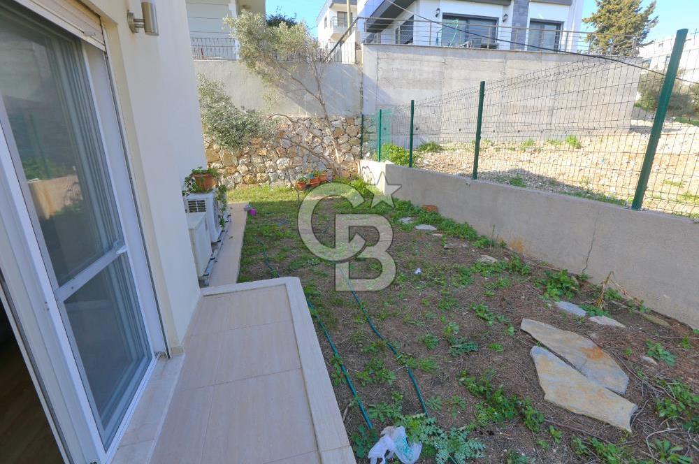Urla Zeytinalanı Doğa Manzaralı Müstakil Triplek Villa!