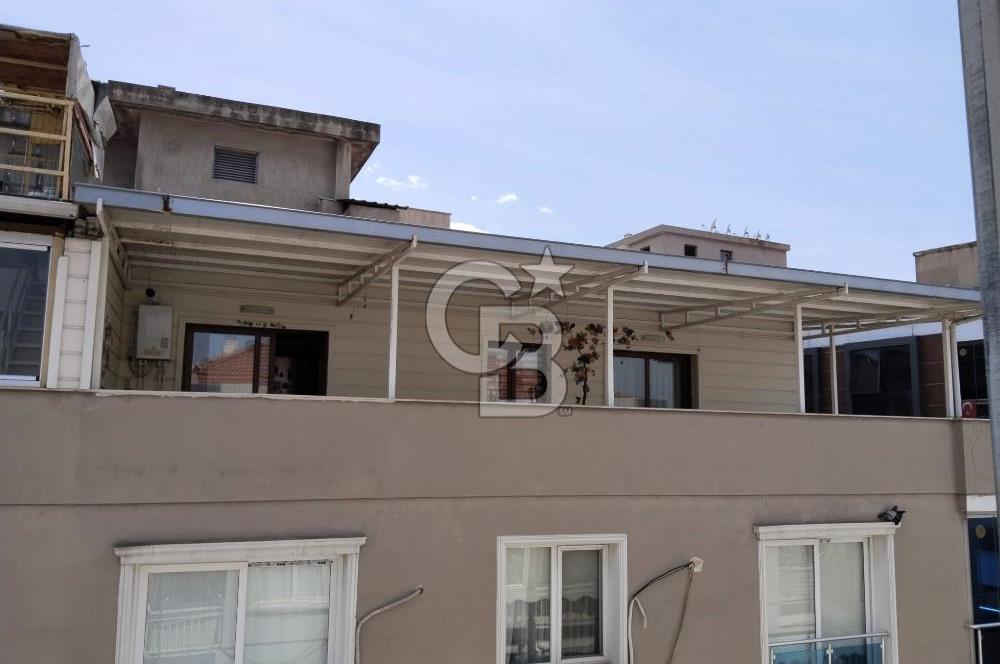 İzmir Karabağlar Esenlik'te Deniz Manzaralı 2+1 Daire