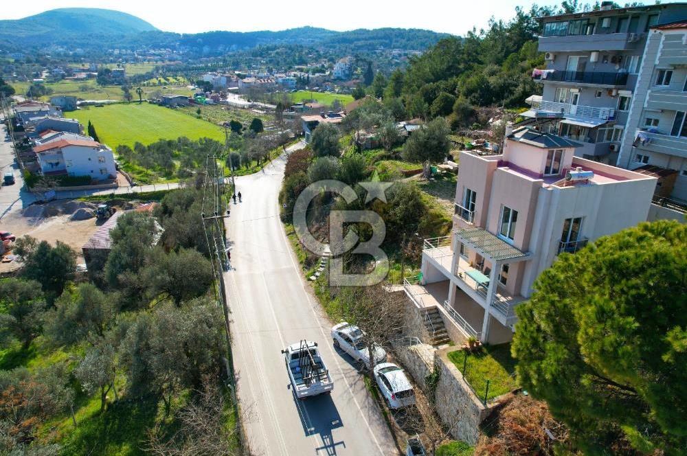 Urla Zeytinalanı Doğa Manzaralı Müstakil Triplek Villa!