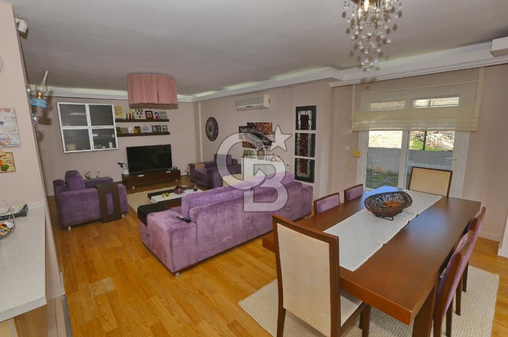 Urla Zeytinalanı Doğa Manzaralı Müstakil Triplek Villa!