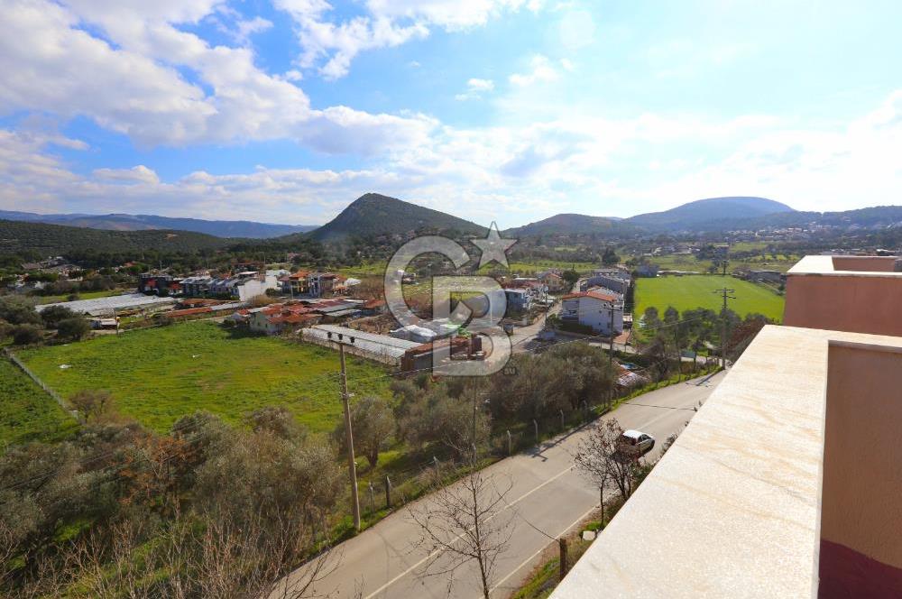 Urla Zeytinalanı Doğa Manzaralı Müstakil Triplek Villa!