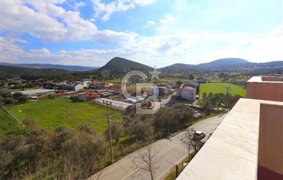 Urla Zeytinalanı Doğa Manzaralı Müstakil Triplek Villa!