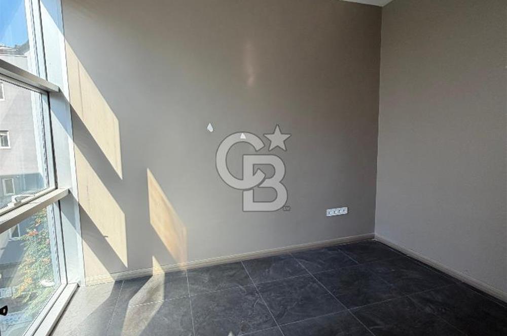 Kartal Cevizli Vemsa Plazada 70 m² 1+1 Ofis