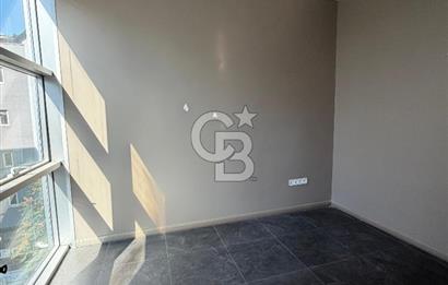 Kartal Cevizli Vemsa Plazada 70 m² 1+1 Ofis