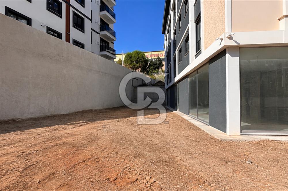 Pendikte Zincir Markalara Uygun 533 m² Kiralık Dükkan