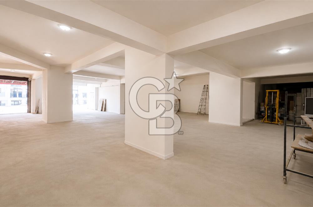 Pendikte Zincir Markalara Uygun 533 m² Kiralık Dükkan