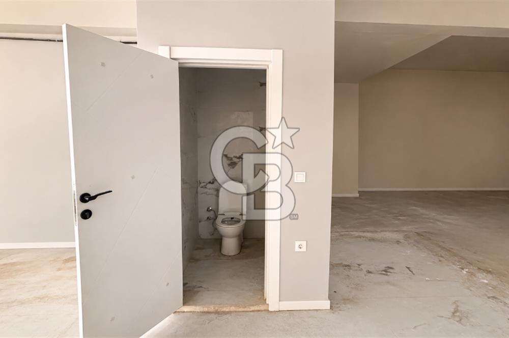 Pendikte Zincir Markalara Uygun 533 m² Kiralık Dükkan