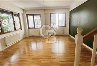 KEMERBURGAZ MERKEZDE SATILIK 4 KATLI MÜSTAKİL KONAK - 1 - 372129