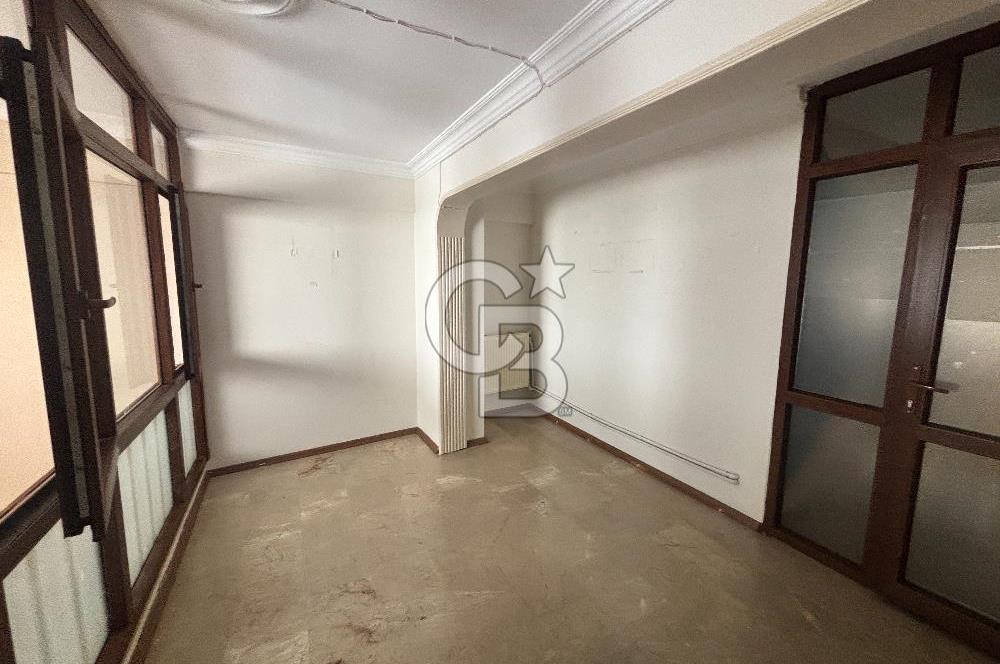 Yalı Mh.' sinde 3+1 Kiralık Zemin Dubleks
