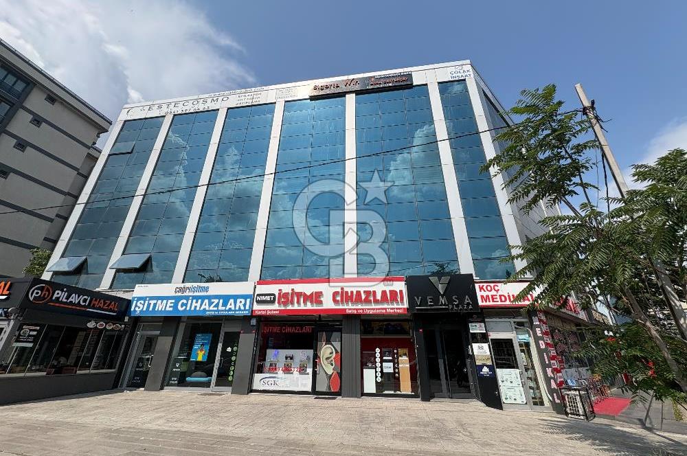 Kartal Cevizli Vemsa Plazada 70 m² 1+1 Ofis