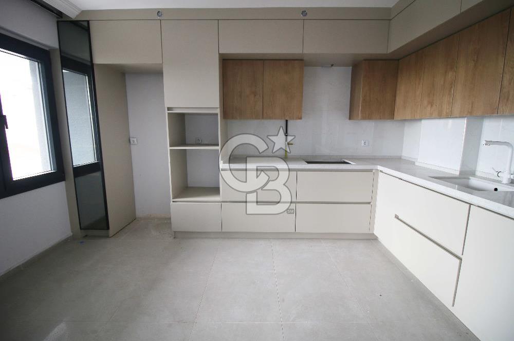 CB OPİA'DAN ŞEREF CAD. ATAPARK MEVKİNDE GENİŞ OTURUMLU 5+1